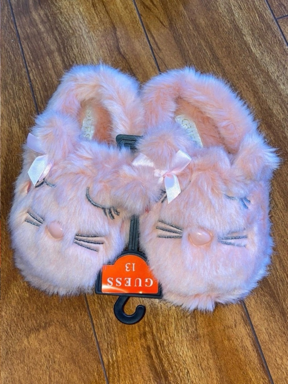 New girls Sz 13 Guess Pink Furry Cat Slip-On Slippers